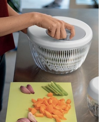 Uscator salata, 26 cm, alb, Kitchen Active Design - GUZZINI
